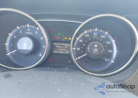 2013 Hyundai Sonata Limited z USA, uszkodzony, nr VIN 5NPEC4AC0DH706245